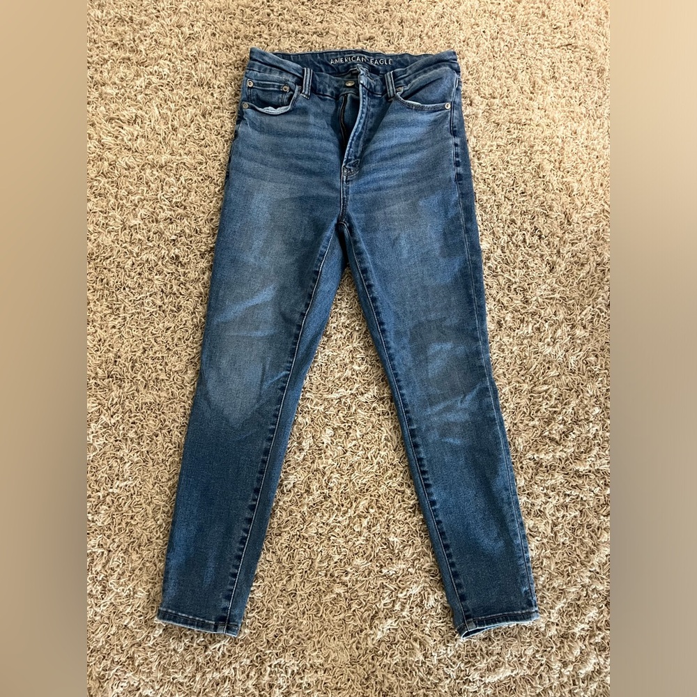 Like New AE jeggings
